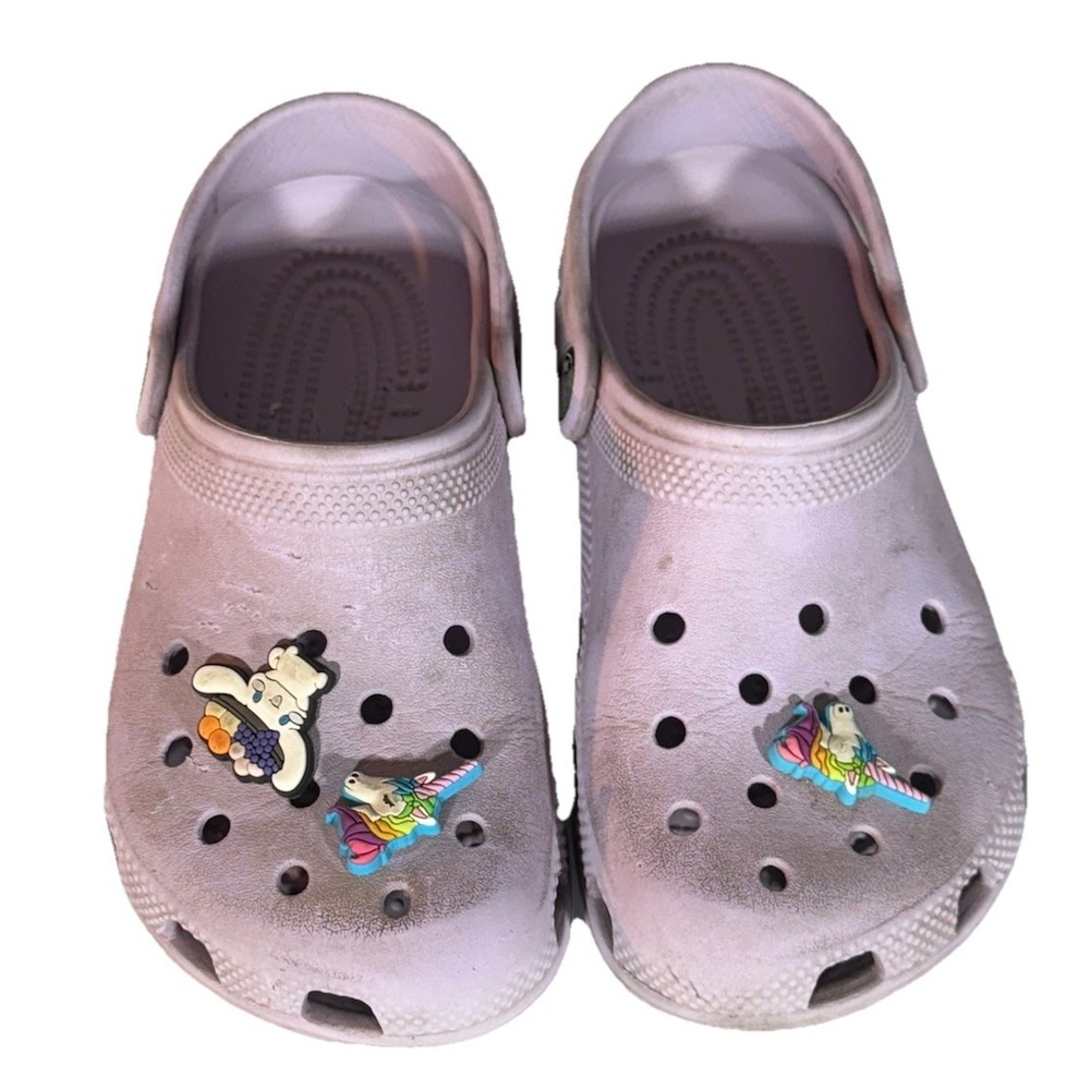 Lavender Crocs J1‎ With Jibbit Charms